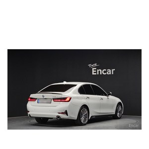 BMW Serie 3 320d Luxury 2020, Volante a la Izquierda, Emisión Euro V, Diésel, Automático, con Cámara Trasera y Asientos de Cuero, 88,824 km - Product Image 2