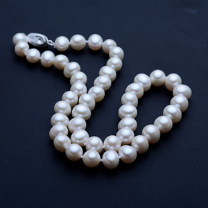 Collar de Perlas Zhuji para Mujer, Versión Coreana, Perlas de Agua Dulce Casi Redondas de 9-10 mm, XL125-1910, Venta al por Mayor - Product Image 3