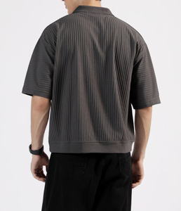 Camiseta polo informal al por mayor con cremallera para hombre, 100% algodón, talla grande, corte holgado, manga corta, con logo impreso personalizado. - Product Image 3