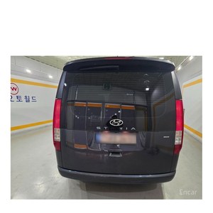 ฮุนได สตาร์เรีย ปี 2022 รุ่นขับเคลื่อน 4 ล้อ 11 ที่นั่ง ยูโร 5 ดีเซล เกียร์อัตโนมัติ ระยะทาง 52,587 กม. เบาะหนัง พวงมาลัยซ้าย - Product Image 4