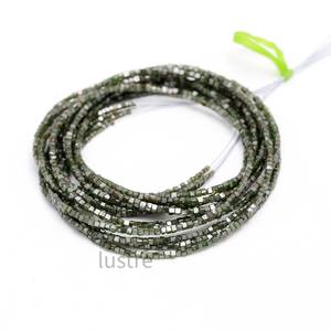 ลูกปัดเพชรทรงลูกบาศก์สีเขียวธรรมชาติ 100% แบบเจียระไน สำหรับทำเครื่องประดับ ขายส่ง ผู้ผลิตจำนวนมาก รับผลิตตามแบบ (OEM) และส่งออก - Product Image 2