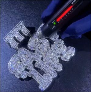 Pendentif Hip Hop Moissanite Iced Out Charms VVS en Argent 925, Deux Rangées de 8 Lettres Personnalisées, pour Hommes et Femmes - Product Image 1