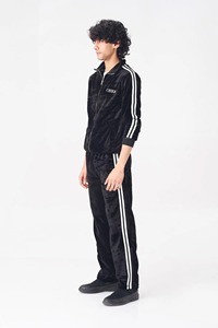 Ensemble de survêtement en velours élégant pour homme avec tissu chaud pour un usage quotidien - Product Image 3