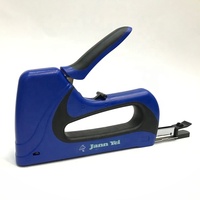 Pistola grapadora manual de plástico azul JY867 con mango y gatillo negros para proyectos de bricolaje