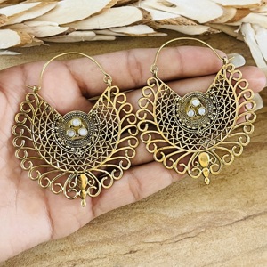 Pendientes Geométricos Boho de Último Diseño, Joyería Tribal de Aro de Latón, Acabado de Latón Antiguo, Mandala Étnico para Venta al por Mayor/OEM/ODM - Product Image 6