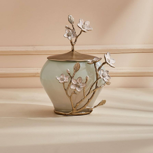 Tazón de Metal de Primera Calidad con Forma de Concha y Borde Dorado, Diseño Clásico Tallado, para Decoración de Mesa en Hogar y Hotel, Tazones para Servir - Product Image 4