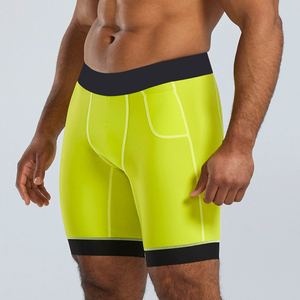 Shorts de compression pour hommes, fabriqués sur mesure, durables, légers et écologiques, en un seul morceau, par un fournisseur de qualité. - Product Image 1