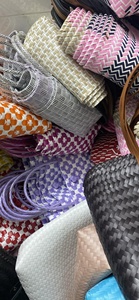 Bolsa de Plástico Vibrante con Aspecto Moderno - Product Image 4