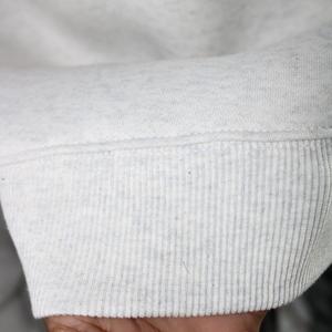 Sweat-shirt à col montant TWUASH GREY 100% BROWN avec broderie appliquée, col large, URBAN PRODUCTIONS - Product Image 5