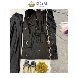 Traje Farshi de Seda Crepé Natural, Estilo Clásico, Elegante y Tradicional, Hecho en India, en Venta - Product Image 2