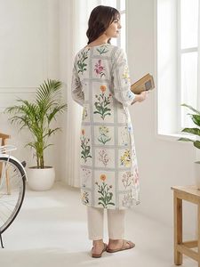 Women's <b>Linen</b> Floral Printed Straight Calf Length Kurta & Pant Set - Product Image 3
