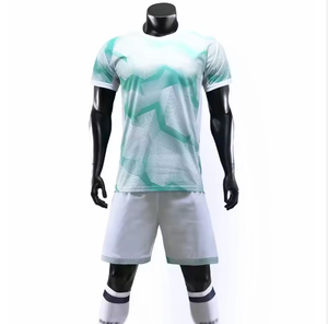 Conjunto de Uniforme de Fútbol para Hombres y Niños con Corte Automatizado para Servicio OEM de Club - Product Image 4