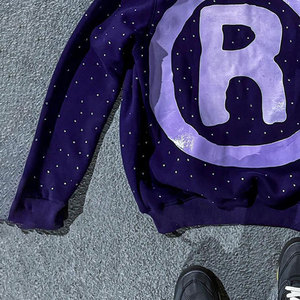 Sudadera con Capucha Personalizada con Logotipo Bordado, 100% Algodón, Estilo Vintage Lavado, Efecto Desteñido, Apliques y Pedrería para Hombre - Product Image 5