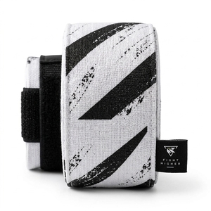 Vendas de entrenamiento para manos con material elástico flexible, construcción transpirable, cierre seguro para la muñeca y ajuste cómodo para boxeo. - Product Image 2