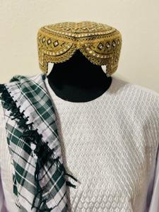 Collier de style tribal afghan turkmâne traditionnel avec des breloques en métal à franges complexes et des perles multicolores - Product Image 6