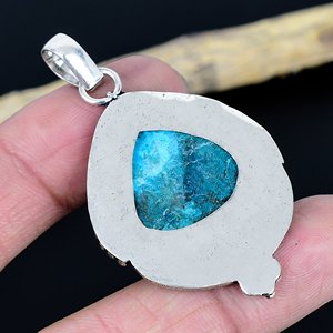 Colgante de Turquesa Hecho a Mano: Joyería de Plata de Ley 925 Hecha a Mano - Product Image 3