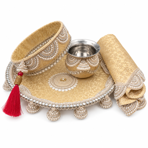 Ensemble de thali Karwa Chauth, 3 pièces, thali décoratif pour la prière avec bol Karwa, tasse en acier inoxydable pour les femmes, célébration festive - Product Image 1