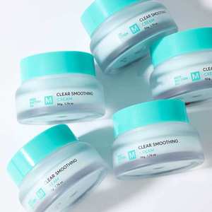 Numéro de section médicale Crème pour le visage rétrécissante des pores avec une texture velours lisse pour une utilisation de jour, tous types de peaux, hydratant en flacon - Product Image 5