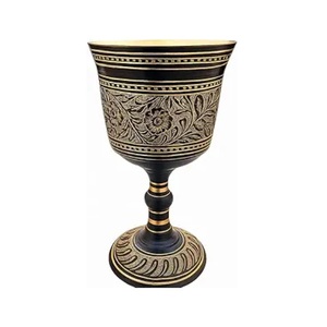 Cáliz de Vino de Latón Hecho a Mano – Artesanía Artística, Diseño Antiguo Vintage – Copas Elegantes para Bodas - Product Image 3