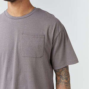 T-shirt gris à manches courtes et col rond pour homme, 100 % coton jersey tricoté, couleur unie, coupe classique - Product Image 6