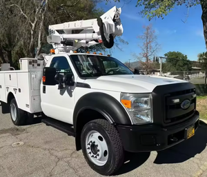 Camión con Plataforma Elevadora Automática LEGIT SALES USADO PARA FORD F-550 2020 de 37 pies, AT37G, Bajo Kilometraje, Diésel, EURO 4 - Product Image 1