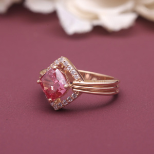 Bague de fiançailles en diamant de laboratoire certifié IGI, taille coussin, avec halo, en argent sterling 925 massif, style vintage géométrique, pour mariée - Product Image 6