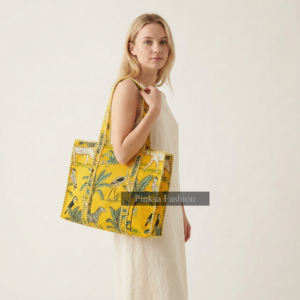 Bolso Tote de Algodón Acolchado de Jaipur al por Mayor con Cierre de Cremallera - Bolso Grande de Verano con Estampado de Animales de Safari para Viajes y Playa - Product Image 1