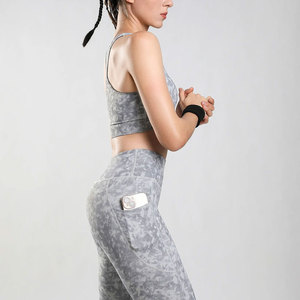 Conjunto de Yoga de 2 Piezas para Mujer, Hecho en Fábrica con Empaque Personalizado, Tela Spandex - Product Image 6