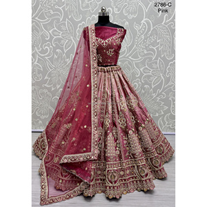 Collections de velours de vêtements de mariée indiens pour la mariée avec le travail de Zarkhan par Fabzone - Product Image 2