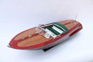 RIVA ARISTON - Coque bleu foncé peinte - Modèle de bateau rapide italien en bois - Product Image 2