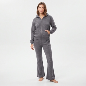 Conjunto de chándal de invierno para mujer con pedrería, sudadera con capucha de canalé con cremallera y estampado de puntos grises, pantalones de chándal acampanados, ropa informal a juego a la moda - Product Image 5
