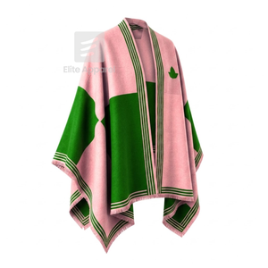 Cape de sororité Alpha Kapa Alpha avec logo brodé sur le devant, couleurs rose et vert contrastées, pour vêtements grecs féminins. - Product Image 2