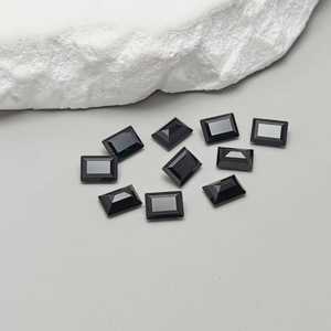 Spinelle noire naturelle rectangulaire facettée, petite taille, pierre précieuse en vrac, taille émeraude, pour la vente en gros de bijoux - Product Image 4