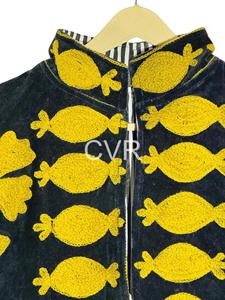 Poncho en velours pour femmes grandes tailles, col mandarin, manches longues, motif floral brodé à la main, vêtements d'extérieur d'hiver - Product Image 3