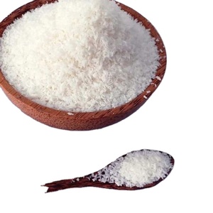 Copos de coco desecados de grado hecho de la carne de coco producida por Modern Technology 2024 - Product Image 4