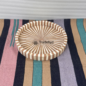 Elegante Bandeja Móvil Moderna con Incrustaciones de Hueso, Decoración Premium Hecha a Mano para Mesa de Comedor, Tradebyd - Product Image 5