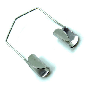 เครื่องมือผ่าตัดตาแบบใช้มือ บาร์ราเกอร์ แมนนวล ไวร์ สเปคูลัม โซลิด เบลด ทำจากเหล็กกล้าไร้สนิม สำหรับการผ่าตัดตา ความแม่นยำสูงในการดึงกล้ามเนื้อ - Product Image 1