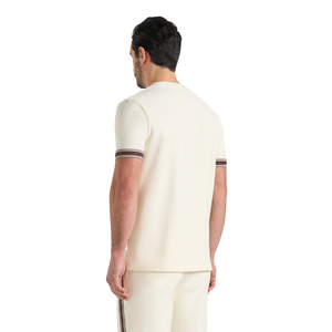 T-shirt homme col rond manches courtes, poignets à double rayure, petit imprimé poitrine, coupe classique, vente en gros, personnalisable OEM, en jersey de coton - Product Image 2