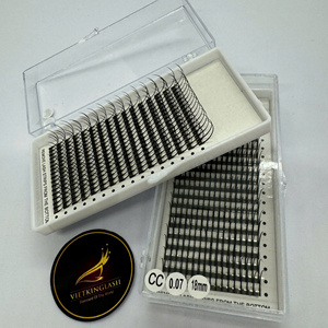 Extensions de cils effet mouillé pré-faites, style Wispy Fairy Camellia Flowering, volume méga classique, faites à la main, noires et douces - Product Image 5