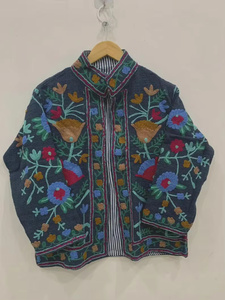 Chaqueta Bomber Suzani Tejida a Mano en Jaipur, India, Bordado a Mano, 100% Algodón, Estilo Étnico Bohemio, Venta al Por Mayor - Product Image 1
