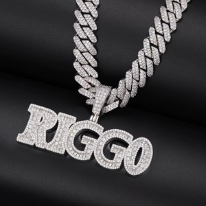 Collares con Colgante de Letra Personalizada en Plata de Ley 925 Chapada en Oro con Diamantes Moissanite de Corte Baguette para Hombre, Estilo Hip Hop - Product Image 4