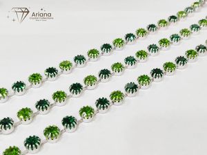 อารีอาน่า พรีเมียม คริสตัลไรน์สโตนแบบ 8 มม. 12 ขา ประดับขอบถ้วยด้วยเพชรดำ เพอริดอท เอมเมอรัลด์ ไลท์แซฟไฟร์ ไลท์เซียม - Product Image 2
