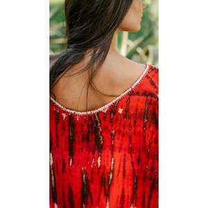 Robe longue naturelle, élégante et écologique de qualité supérieure, conçue pour des looks instantanés sans effort. - Product Image 2