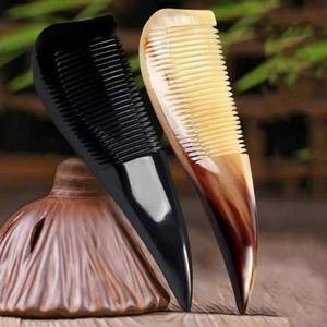 Peigne artisanal en corne de buffle naturelle, artisanat traditionnel, article cadeau, accessoire capillaire décoratif ethnique pour hommes et femmes - Product Image 3
