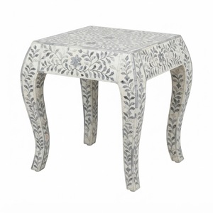 Elegante Taburete Geométrico con Incrustaciones de Hueso, Mesa Auxiliar de Resina Borgoña de Lujo, Reposapiés Moderno para Sala de Estar o Dormitorio - Product Image 3