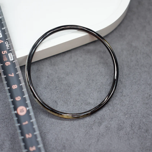 Brazalete de cuerno de búfalo natural auténtico, lacado, de color natural, brazalete de cuerno, regalo para mujer de Perfect Enterprises - Product Image 4