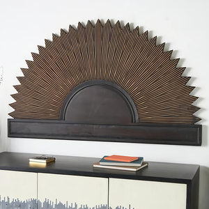 Cabecero de Cama King Size de Madera de Ingeniería con Tallado Artístico Inteligente, Pintado a Mano, Diseño de Medio Sol, Acabado Marrón Envejecido y Decoración Tallada a Mano - Product Image 3