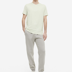 T-Shirt da <span class=keywords><strong>Uomo</strong></span> Oversize in Morbido Misto Poliestere/Cotone, Maniche Regolari, Collo Alto Antivento, Elasticizzato e Alla Moda - Product Image 3