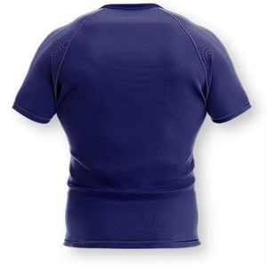 Maillot de football noir sublimé pour homme avec imprimé tribal rouge et vert sarcelle, manches courtes, coupe ajustée, en polyester respirant et anti-humidité - Product Image 4