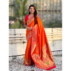 Sari de Seda Moderno Color Naranja Fusion con Bordado Zari Bandhani Paithani para Fiestas Indias y Pakistaníes - Product Image 6